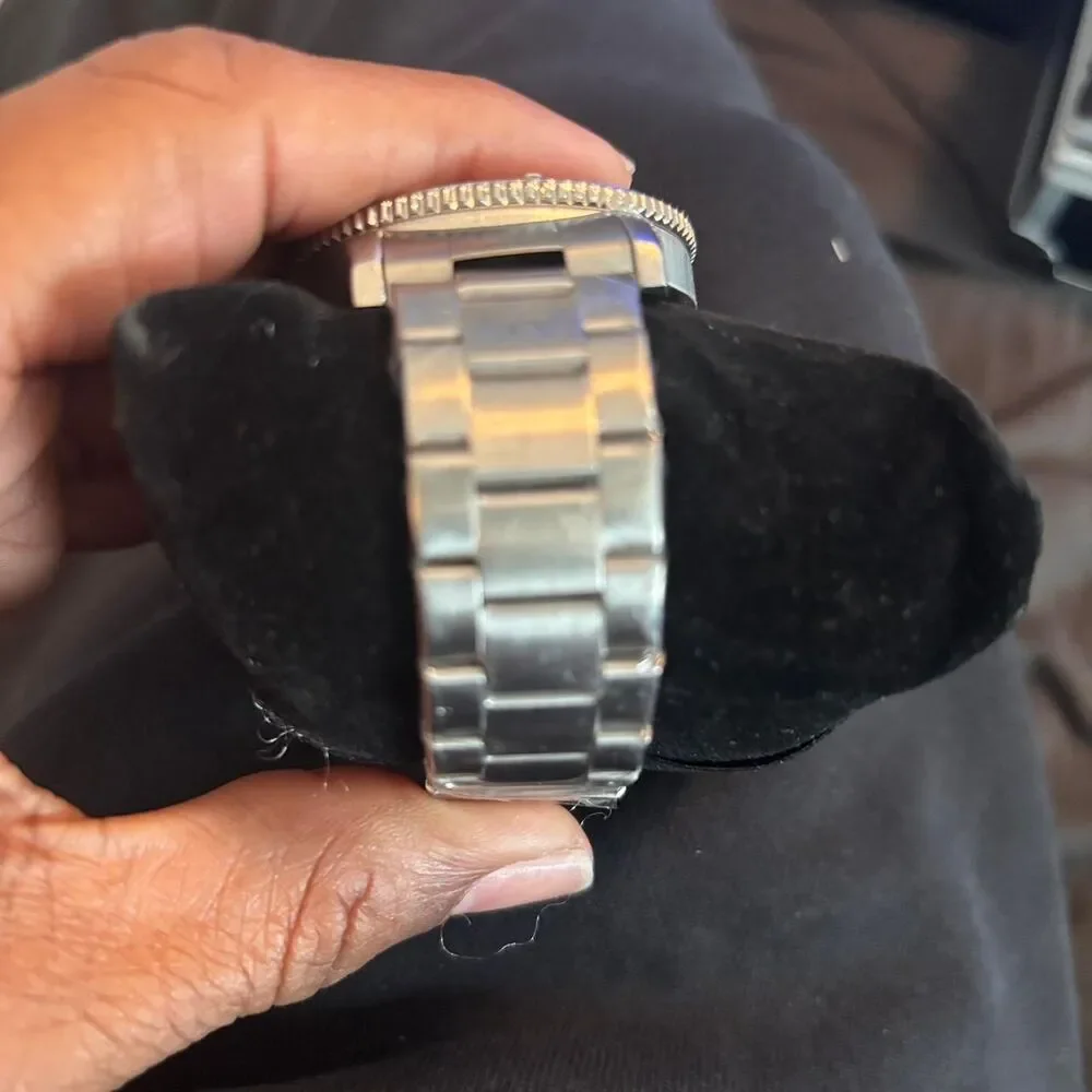 Unbranded Men's Black and Silver Watch